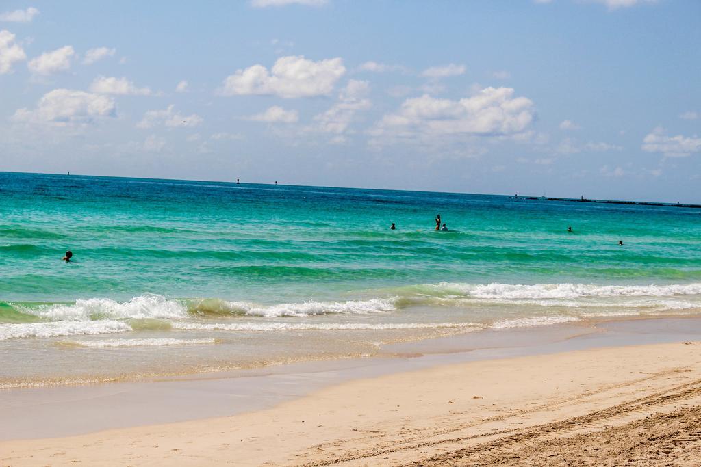 Ocean Walk Apartments Miami Beach Ngoại thất bức ảnh