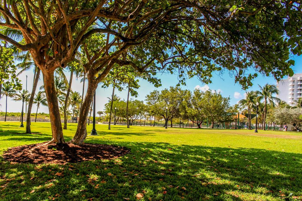 Ocean Walk Apartments Miami Beach Ngoại thất bức ảnh