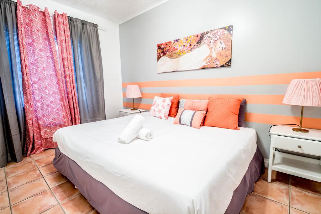 Ocean Walk Apartments Miami Beach Ngoại thất bức ảnh